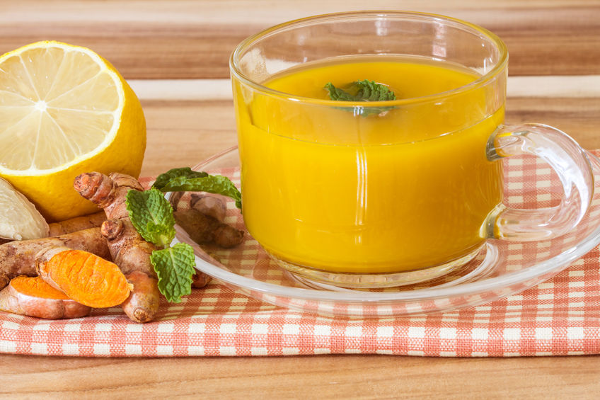 tumeric tea with lemon and ginger - one of natural remedies for hearing loss